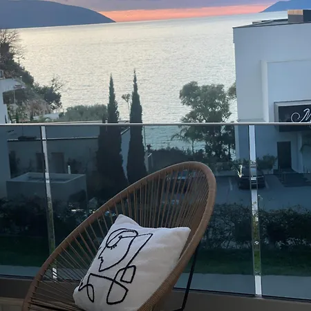 Marina Bay Luxury * Vlorë