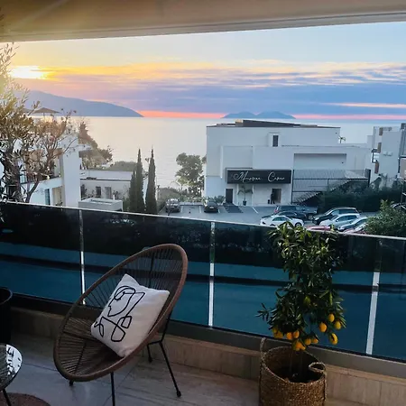 Marina Bay Luxury Vlorë